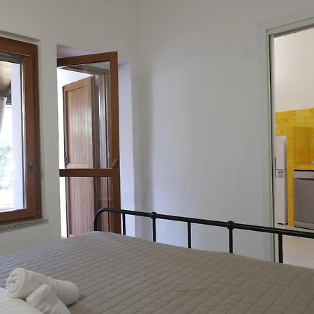 Aria Di Vacanza - Capo Ceraso - Bunte * Murta Maria